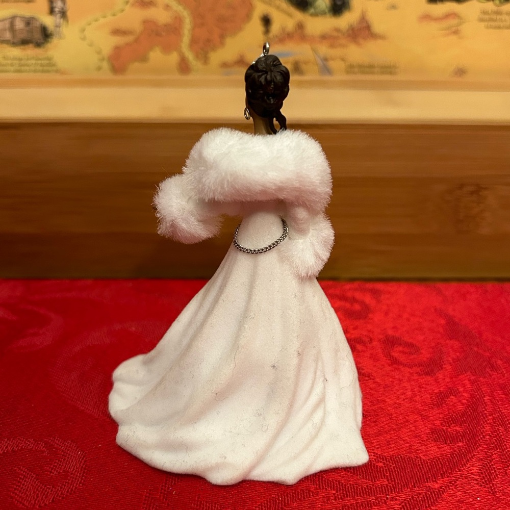 *SOLD* Hallmark Keepsake Celebration Barbie Ornament - Picture 8 of 12
